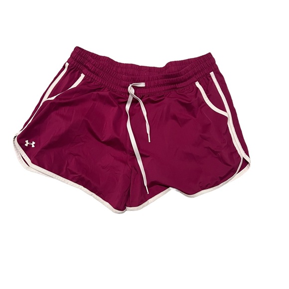 Under Armour Women's Burgundy Athletic Shorts Size L - Picture 2 of 6
